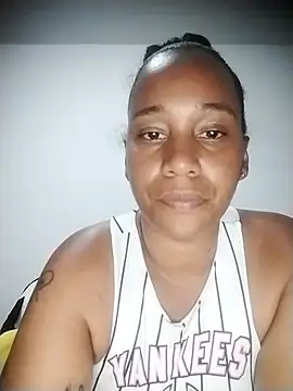 Snapshot of EbonyHorrny chatting on 11-23-25, 09:14 EbonyHorrny online show from 11-23-25, 09:14