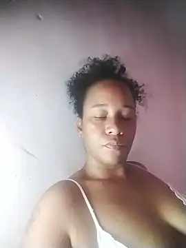 Snapshot of EbonyHorrny chatting on 01-11-26, 06:24 EbonyHorrny online show from 01-11-26, 06:24