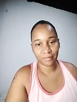 Snapshot of EbonyHorrny chatting on 02-21-26, 02:12 EbonyHorrny online show from 02-21-26, 02:12