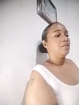 Snapshot of EbonyHorrny chatting on 02-22-26, 04:02 EbonyHorrny online show from 02-22-26, 04:02