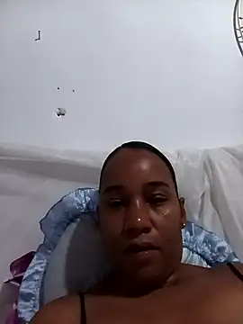 Snapshot of EbonyHorrny chatting on 03-09-26, 12:09 EbonyHorrny online show from 03-09-26, 12:09