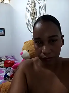 Snapshot of EbonyHorrny chatting on 03-15-26, 02:01 EbonyHorrny online show from 03-15-26, 02:01