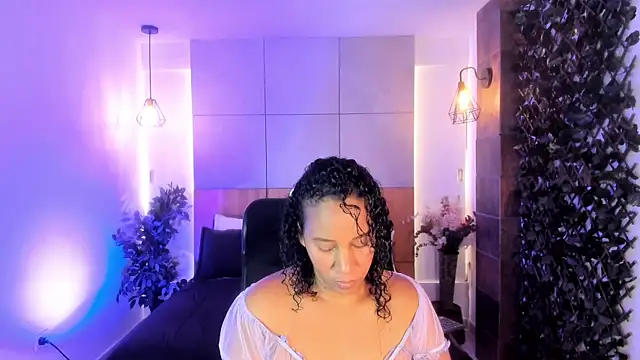 EbonyHorrny online show from 07-06-26, 11:51