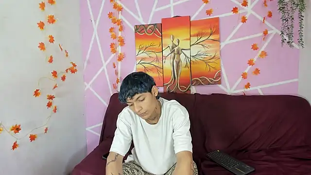 Snapshot of Bastian_boyshot77 chatting on 09-18-25, 02:19 Bastian boyshot77 online show from 09-18-25, 02:19