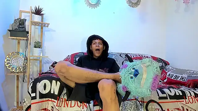 Snapshot of Bastian_boyshot77 chatting on 02-11-26, 01:16 Bastian boyshot77 online show from 02-11-26, 01:16