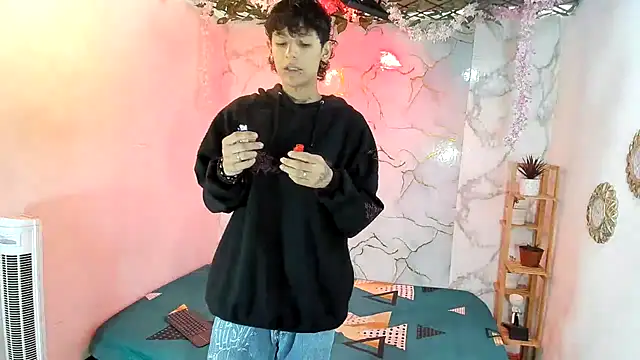 Snapshot of Bastian_boyshot77 chatting on 07-07-26, 01:04 Bastian boyshot77 online show from 07-07-26, 01:04