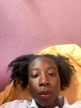 Snapshot of GeileErica chatting on 11-06-25, 03:02 GeileErica online show from 11-06-25, 03:02