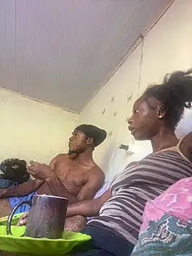 Snapshot of GeileErica chatting on 11-09-25, 11:41 GeileErica online show from 11-09-25, 11:41