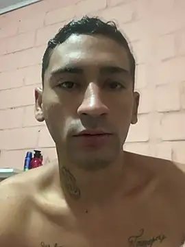 Snapshot of dotado22cmpoa chatting on 01-18-26, 12:31 dotado22cmpoa online show from 01-18-26, 12:31