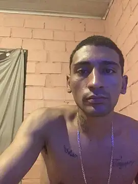 Snapshot of dotado22cmpoa chatting on 03-25-26, 03:34 dotado22cmpoa online show from 03-25-26, 03:34