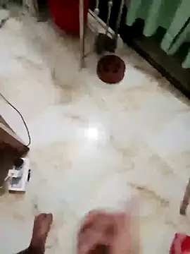 Snapshot of zim200 chatting on 10-07-25, 04:59 zim200 online show from 10-07-25, 04:59