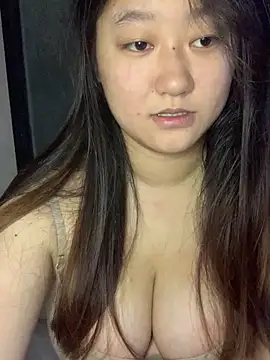 xialuo25 online show from 09-19-25, 06:08