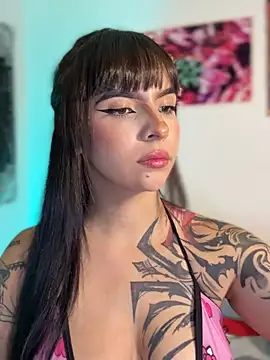 Snapshot of missy_miller chatting on 03-29-26, 01:16 missy miller online show from 03-29-26, 01:16