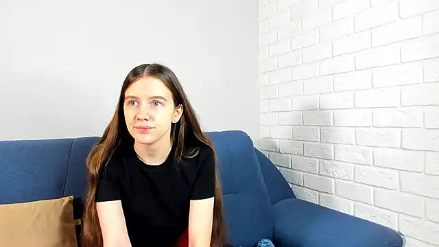 Snapshot of LucettaAdy chatting on 12-19-25, 07:10 LucettaAdy online show from 12-19-25, 07:10