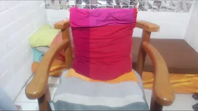 Snapshot of rose-crystal chatting on 02-24-26, 11:03 rose-crystal online show from 02-24-26, 11:03