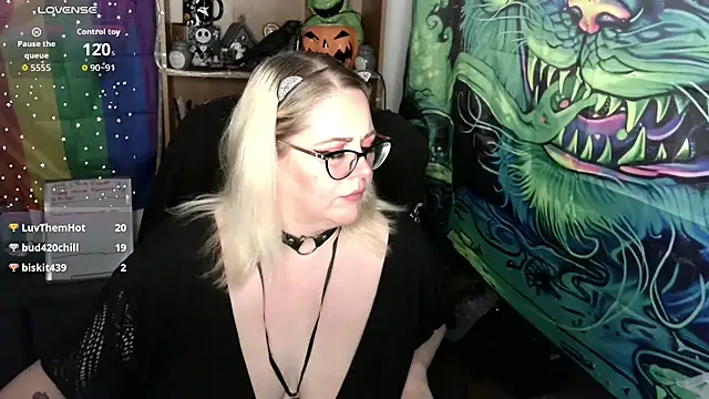 Kinky Witch online show from 07-28-26, 04:39