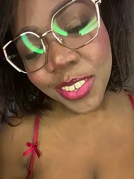 Snapshot of Alexia_24 chatting on 07-12-26, 01:51 Alexia 24 online show from 07-12-26, 01:51
