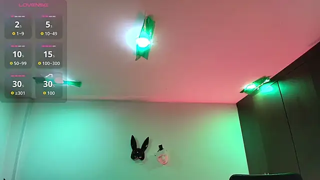 Snapshot of Axel-xoxo chatting on 12-23-25, 03:48 Axel-xoxo online show from 12-23-25, 03:48