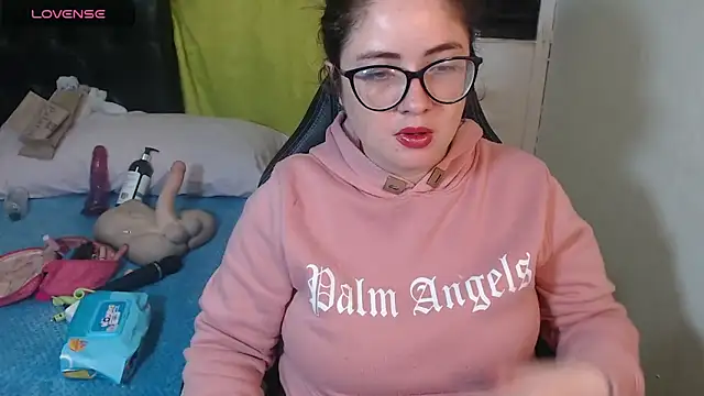 KrystalAdams online show from 04-25-26, 01:41