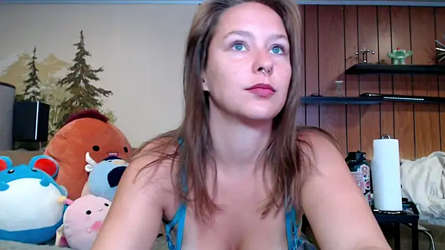 Snapshot of celeste_xxoo chatting on 09-26-25, 03:05 celeste xxoo online show from 09-26-25, 03:05