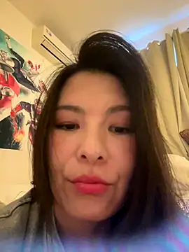 Snapshot of Ninazhang chatting on 12-04-25, 01:59 Ninazhang online show from 12-04-25, 01:59