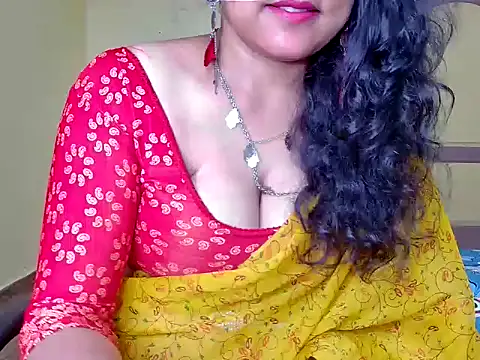 Snapshot of MasTANIYA chatting on 10-26-25, 02:06 MasTANIYA online show from 10-26-25, 02:06