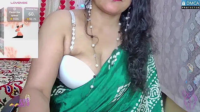 Snapshot of MasTANIYA chatting on 03-07-26, 05:54 MasTANIYA online show from 03-07-26, 05:54