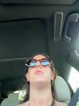 sweetsirenn online show from 04-13-26, 02:22