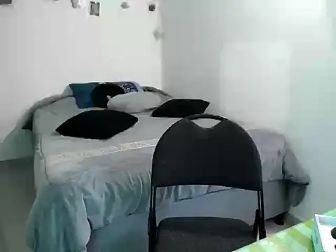 Snapshot of Came-II chatting on 11-04-25, 10:58 Came-II online show from 11-04-25, 10:58