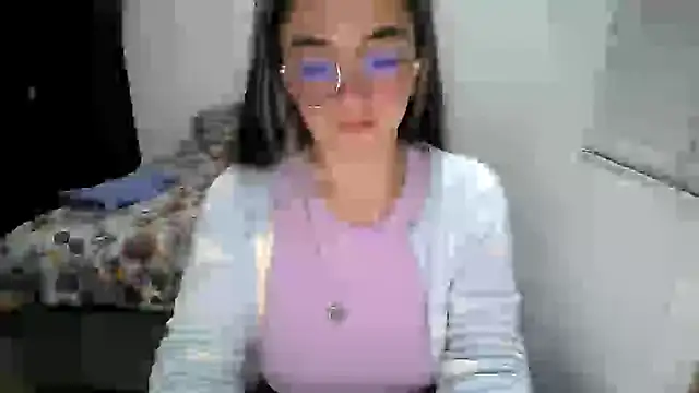 Snapshot of Came-II chatting on 01-08-26, 01:30 Came-II online show from 01-08-26, 01:30