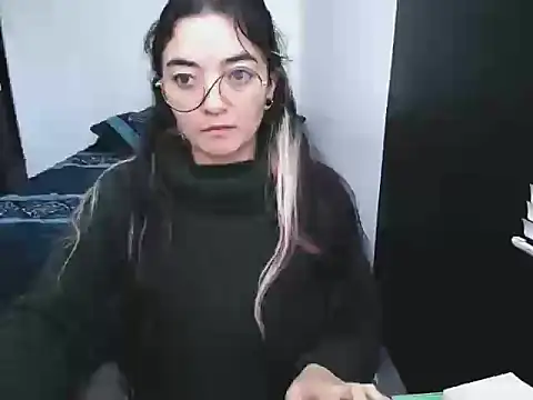 Snapshot of Came-II chatting on 02-27-26, 01:22 Came-II online show from 02-27-26, 01:22