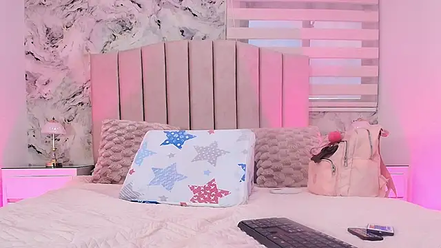 Snapshot of celeste_moonx chatting on 11-12-25, 11:54 celeste moonx online show from 11-12-25, 11:54