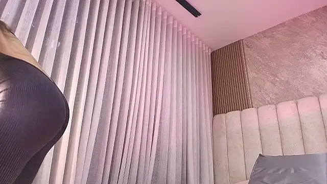 Snapshot of celeste_moonx chatting on 02-27-26, 11:54 celeste moonx online show from 02-27-26, 11:54