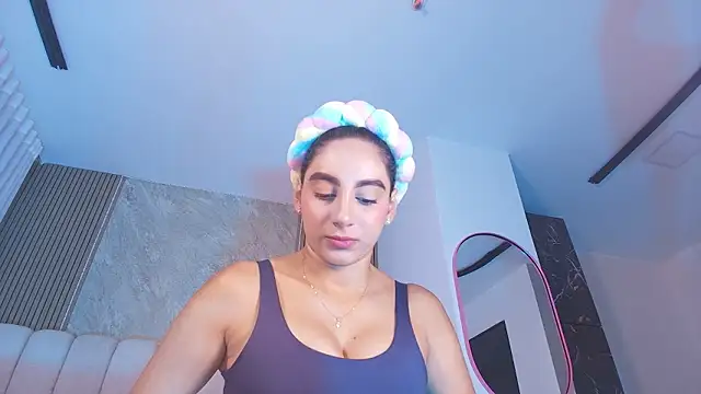 Snapshot of celeste_moonx chatting on 03-27-26, 11:54 celeste moonx online show from 03-27-26, 11:54