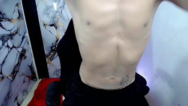 Snapshot of Thommy_cute chatting on 03-03-26, 08:15 Thommy cute online show from 03-03-26, 08:15