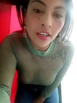 Fox Roxxan online show from 09-13-25, 01:38