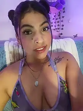 Fox Roxxan online show from 06-19-26, 02:27