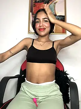 Snapshot of violeta_18x chatting on 11-09-25, 04:49 violeta 18x online show from 11-09-25, 04:49