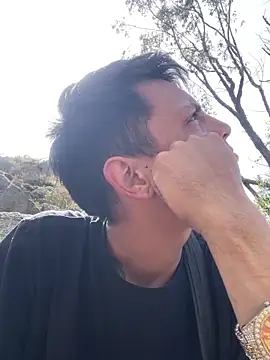 andrewcoopper1 online show from 02-04-26, 03:07