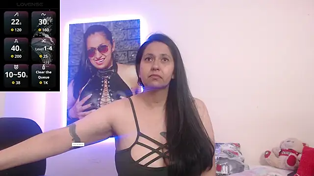 Snapshot of holydeath_1 chatting on 02-21-26, 08:43 holydeath 1 online show from 02-21-26, 08:43