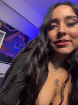 KatlynRous online show from 06-12-26, 05:23