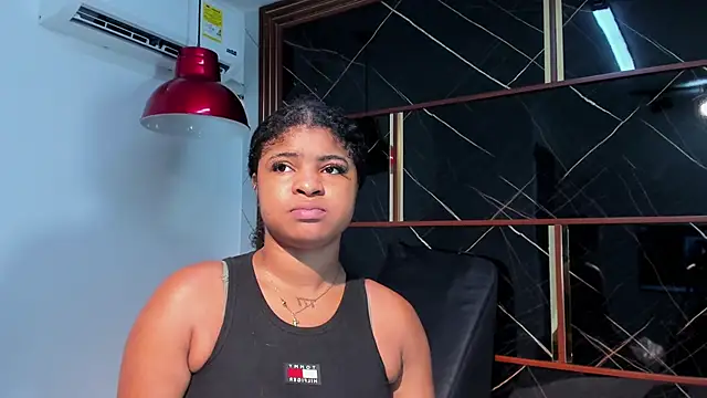 HannyThompson online show from 04-21-26, 12:44