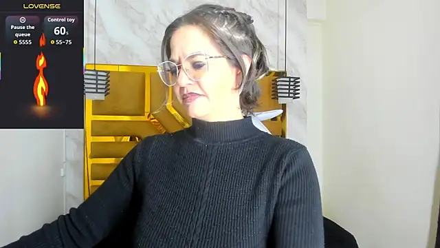 Luciifeer  online show from 10-10-25, 11:48