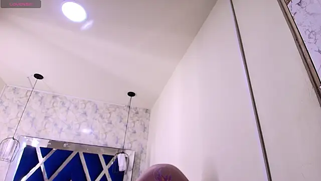 Snapshot of Luciifeer_ chatting on 12-05-25, 06:37 Luciifeer online show from 12-05-25, 06:37