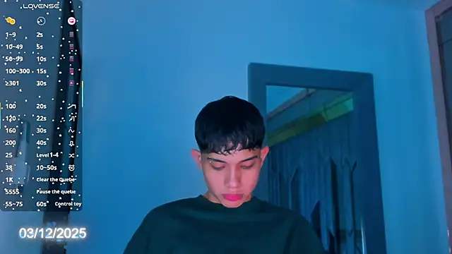 Snapshot of Sebax_Young chatting on 12-03-25, 08:29 Sebax Young online show from 12-03-25, 08:29