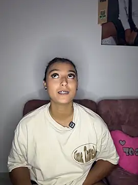 nicolexxaleja online show from 05-09-26, 05:01