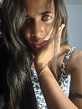 Snapshot of cute_radhikaa chatting on 09-22-25, 05:26 cute radhikaa online show from 09-22-25, 05:26