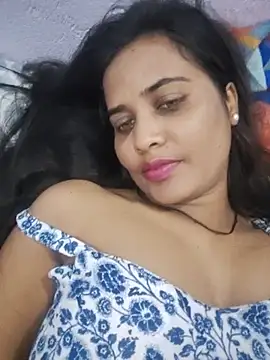 Snapshot of cute_radhikaa chatting on 06-13-26, 08:23 cute radhikaa online show from 06-13-26, 08:23