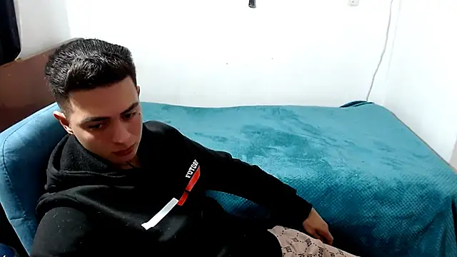 santii ss online show from 10-02-25, 01:34