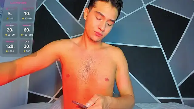 hot boy 04 online show from 04-22-26, 02:07